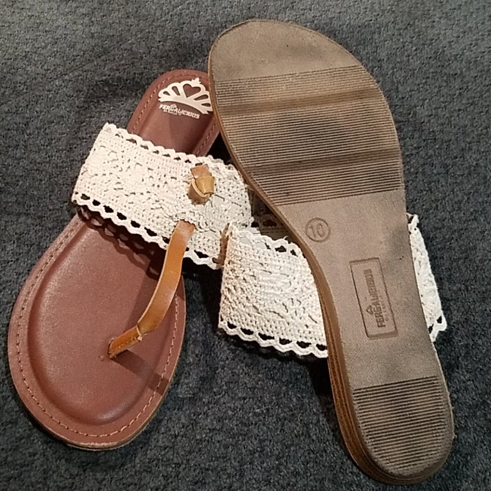 Fergalicious Crochet Sandals - Picture 6 of 6